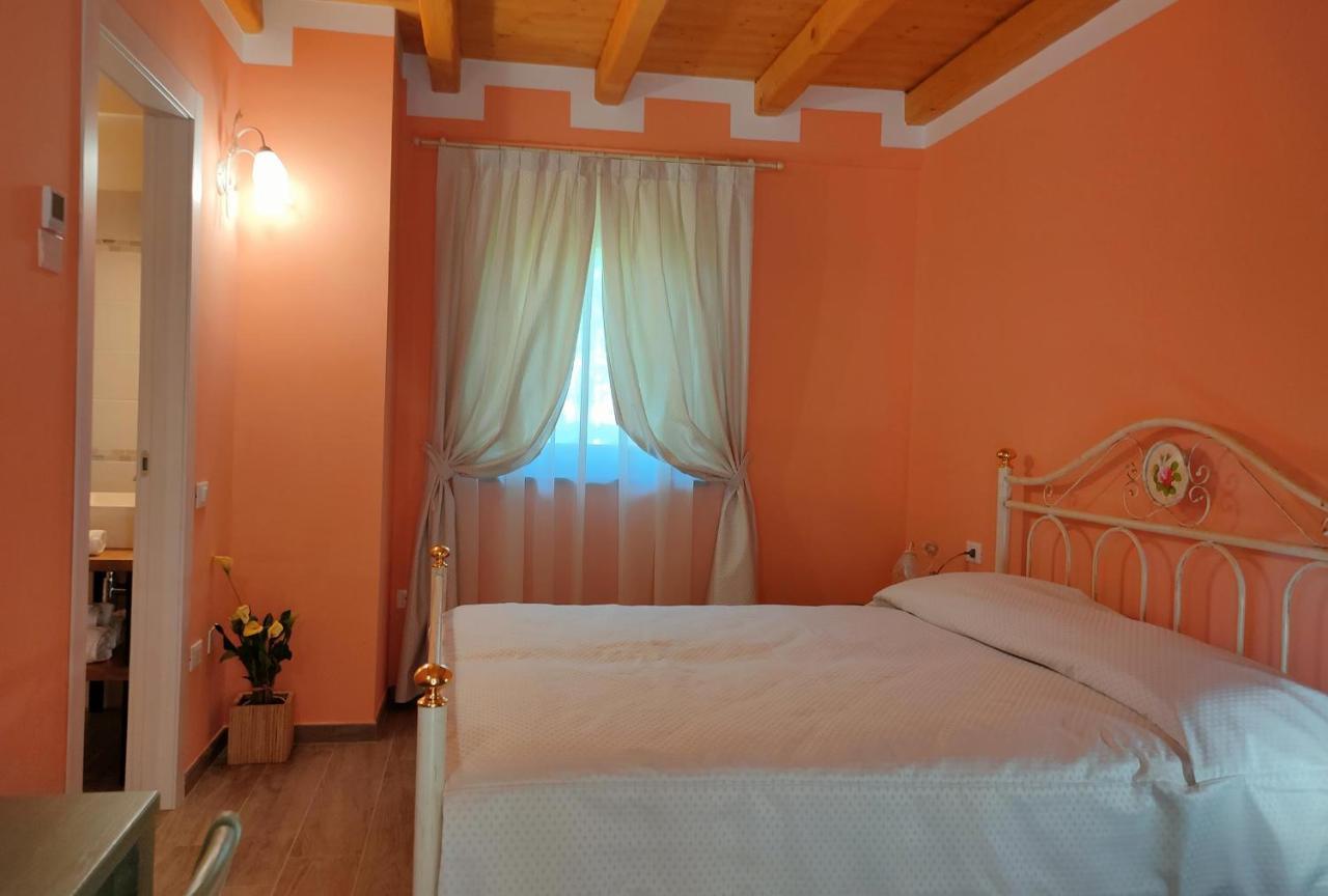 Bed and Breakfast Le Acacie Torreano Esterno foto
