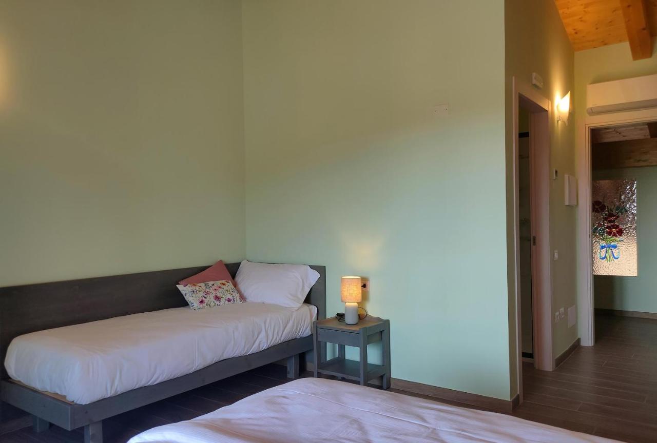 Bed and Breakfast Le Acacie Torreano Esterno foto